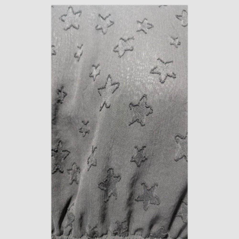 NEW Torrid Crinkle Chiffon With Star Smocked Waist Puff Sleeve Top Black 2X - Picture 2 of 4